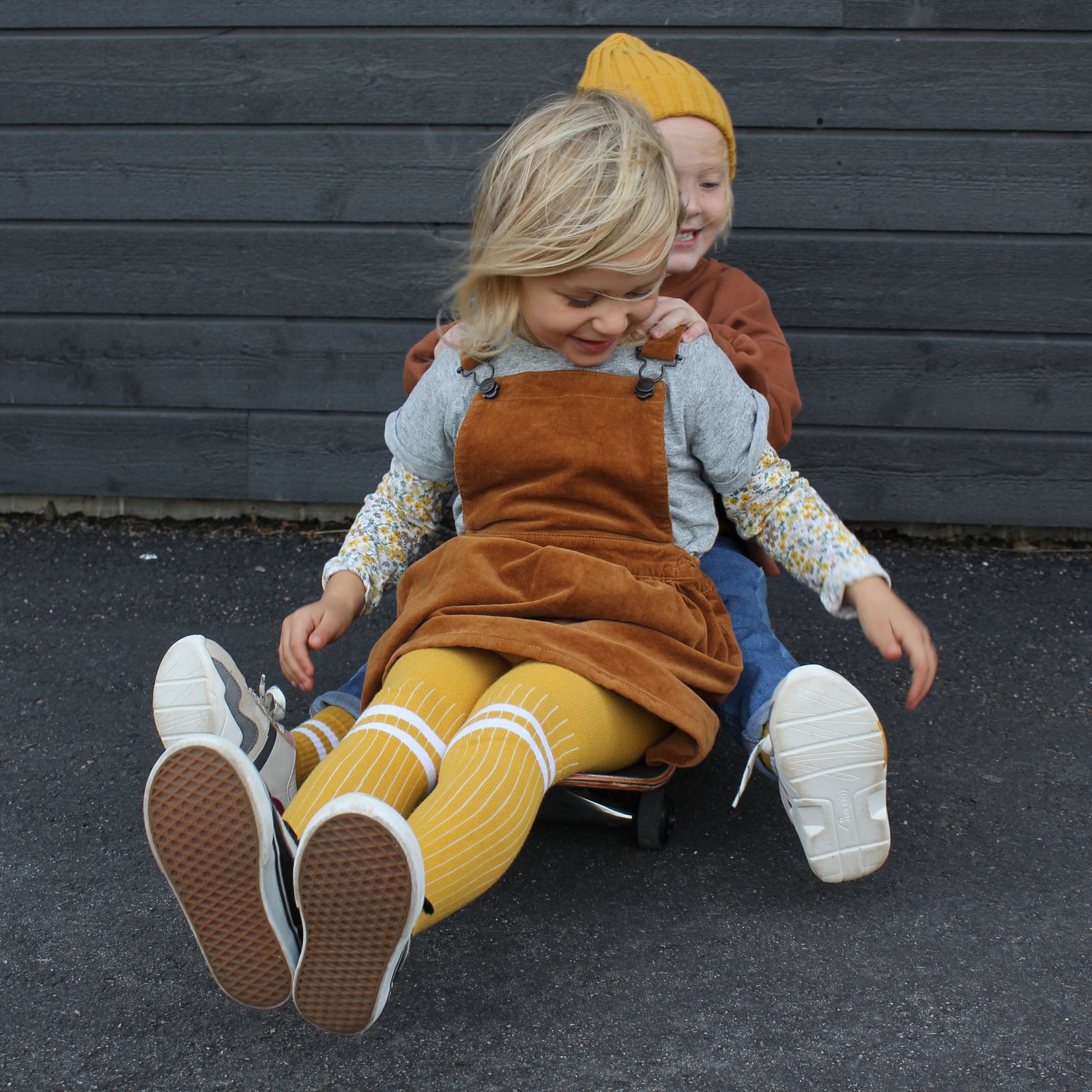 Lion tights